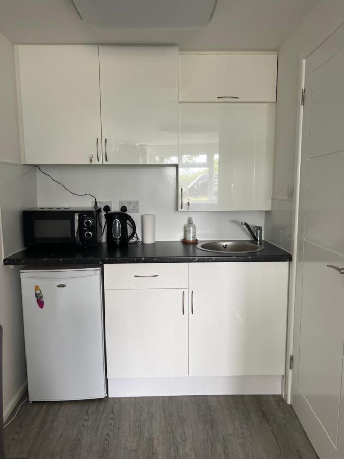 Studio In Private House Near Central Milton Keynes Apartment Luaran gambar