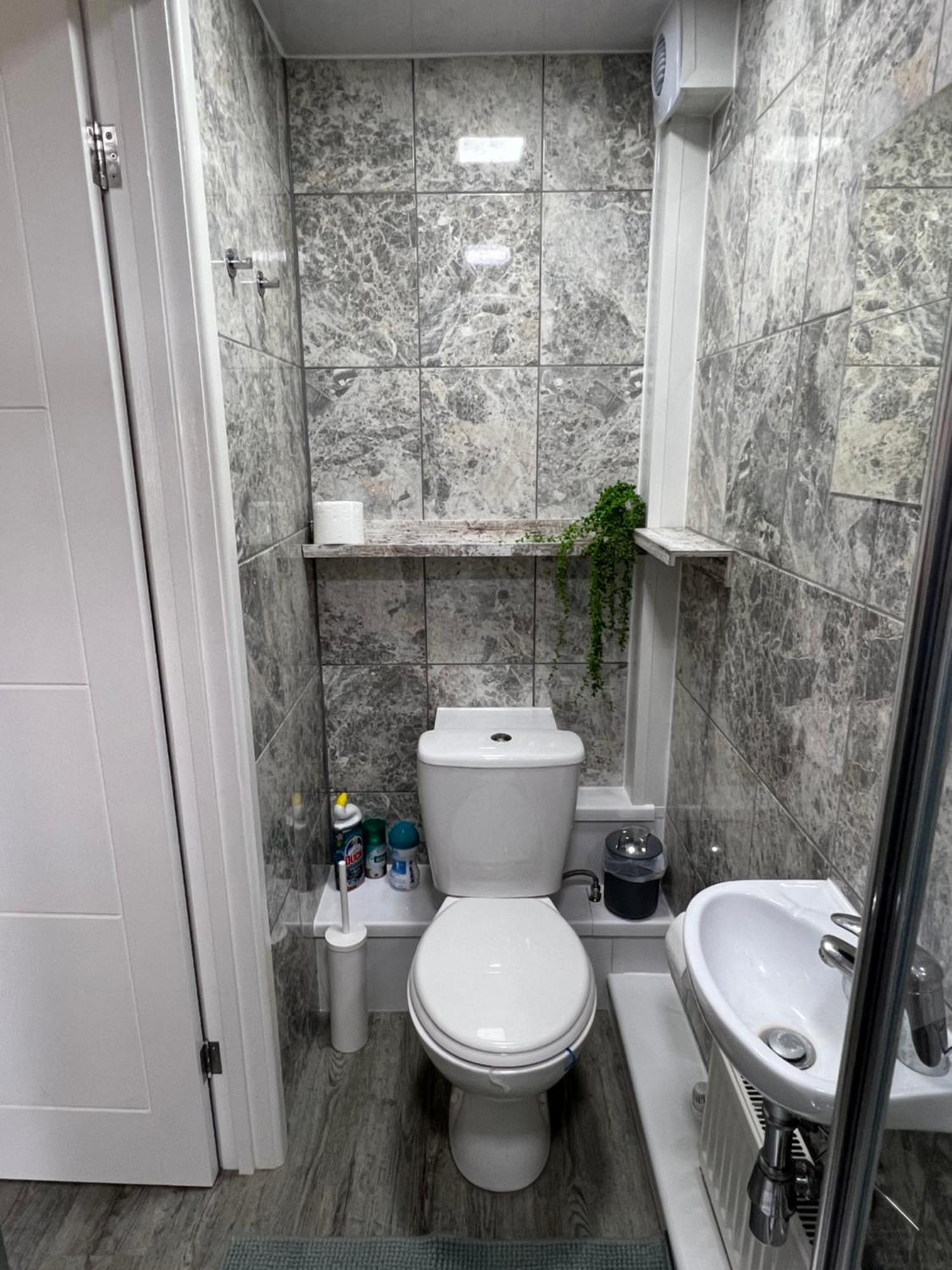 Studio In Private House Near Central Milton Keynes Apartment Luaran gambar